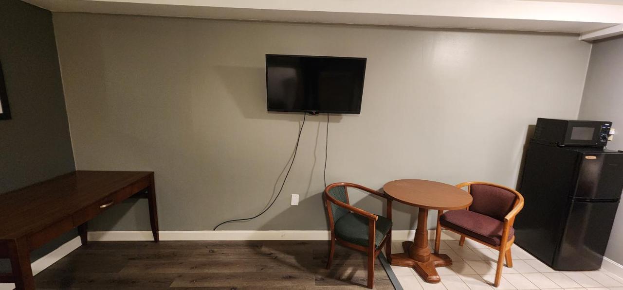 Nashoba Valley Inn & Suites Ayer 외부 사진