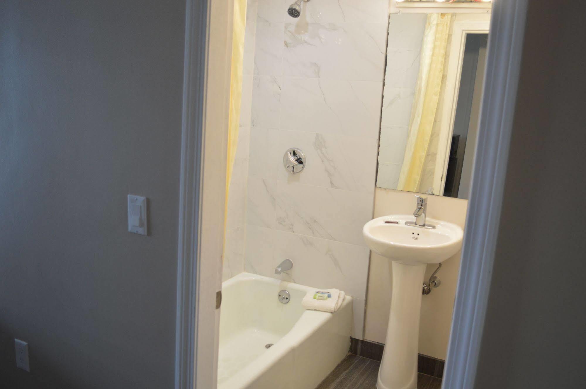 Nashoba Valley Inn & Suites Ayer 외부 사진