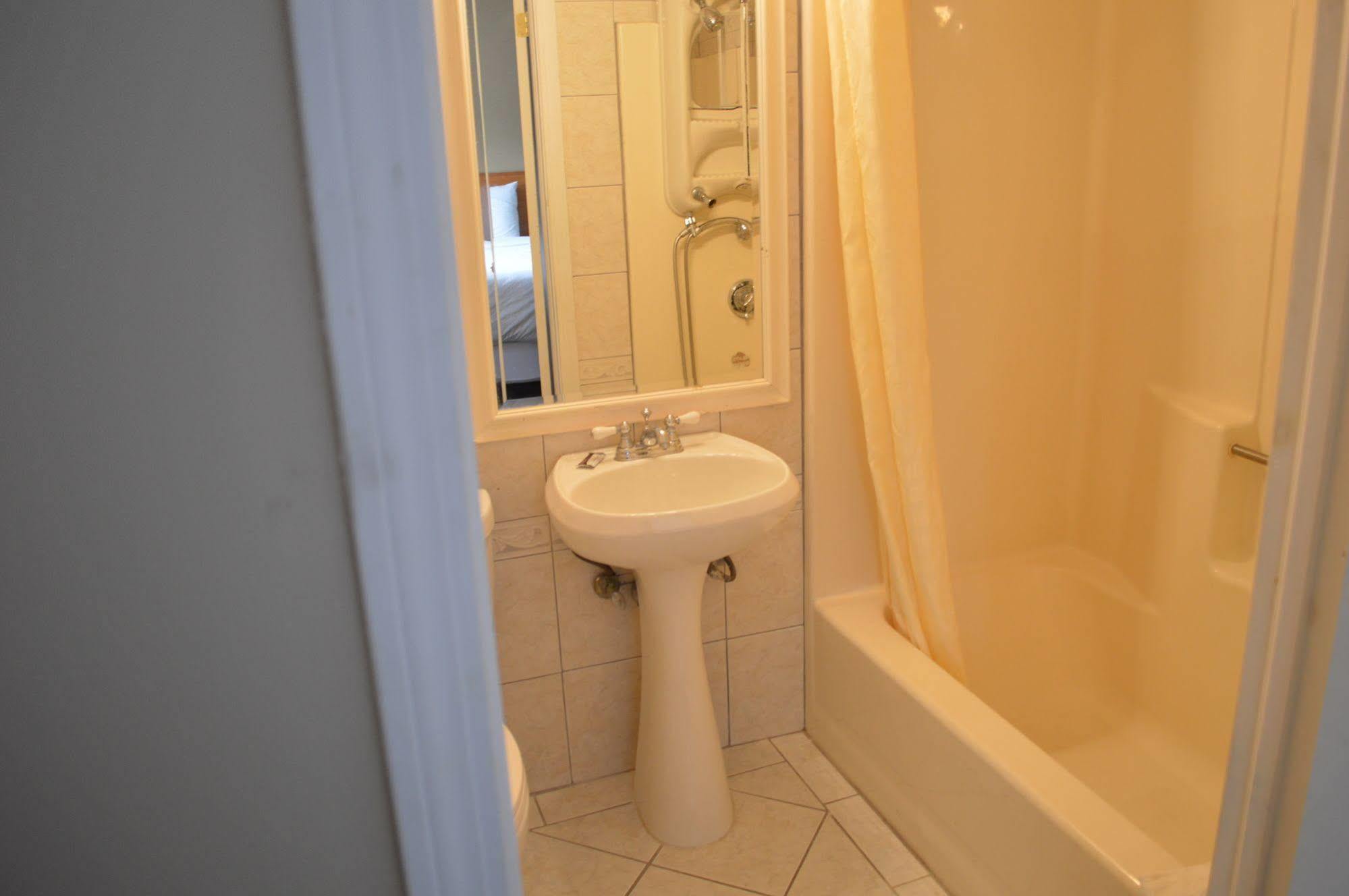 Nashoba Valley Inn & Suites Ayer 외부 사진