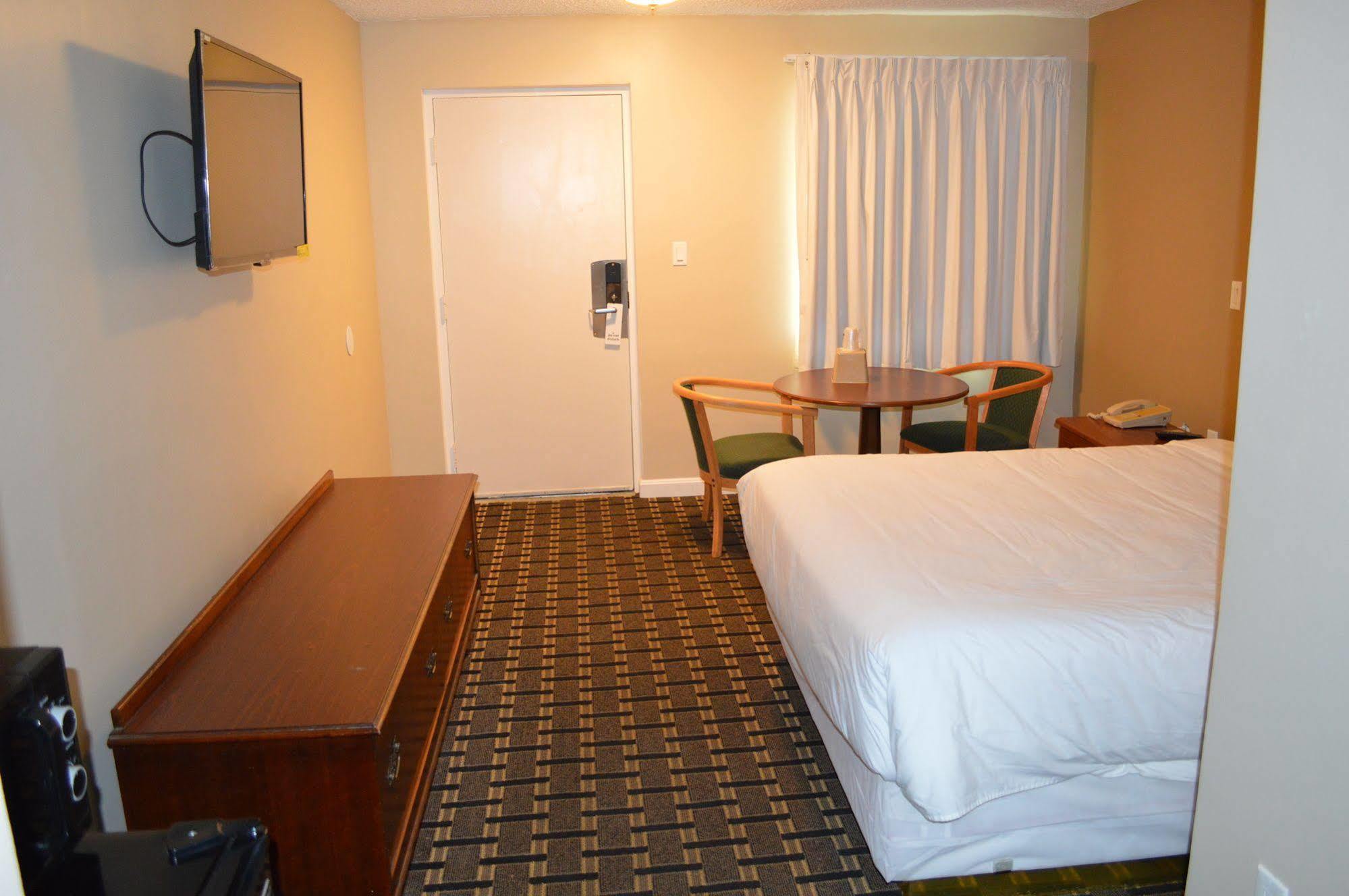 Nashoba Valley Inn & Suites Ayer 외부 사진